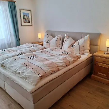 Apartment 4 Zi Familienwohnung Haus Ravaisch 24 Im 2ten Og Dorf